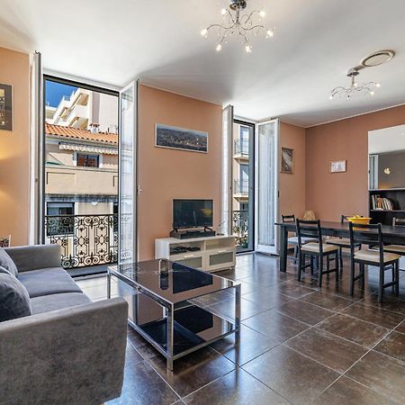 Appartement Le Saint Charles à Menton Extérieur photo