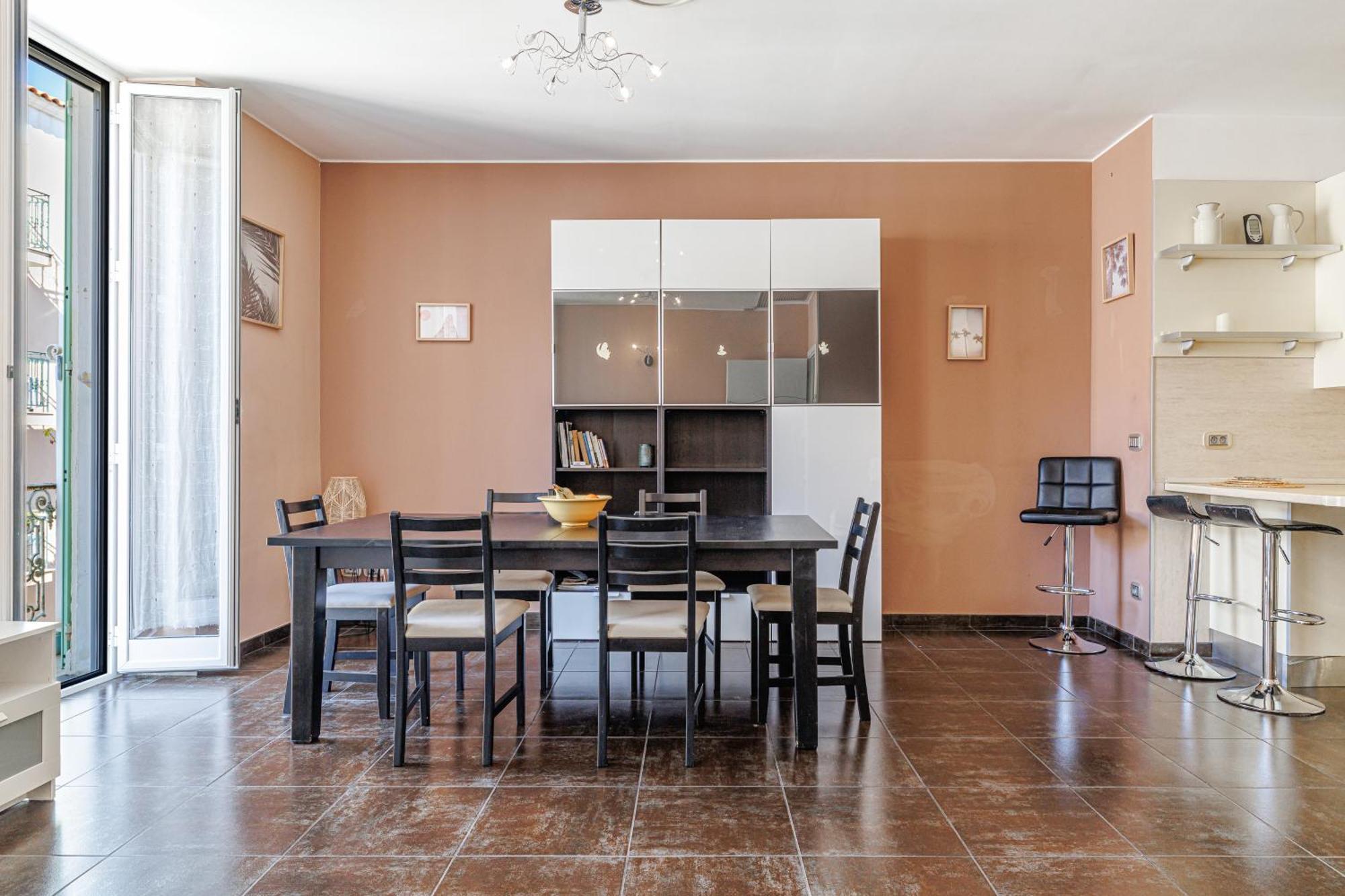 Appartement Le Saint Charles à Menton Extérieur photo